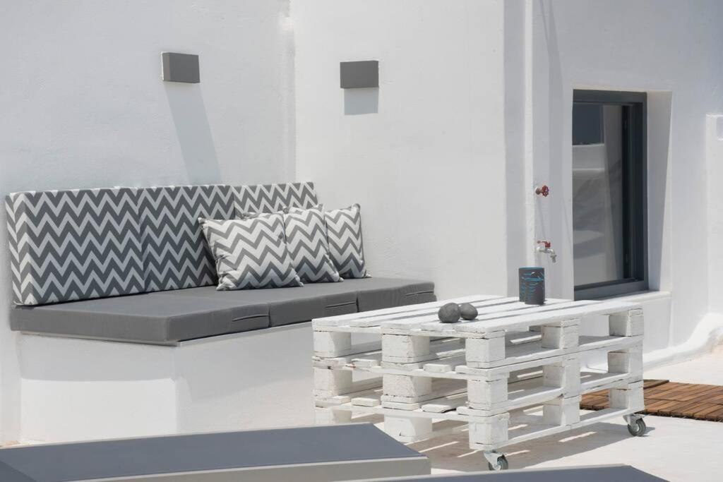 Sunny Studio W.Breathtaking Naxos Views In Isterni Apartment Isterni  Exterior photo